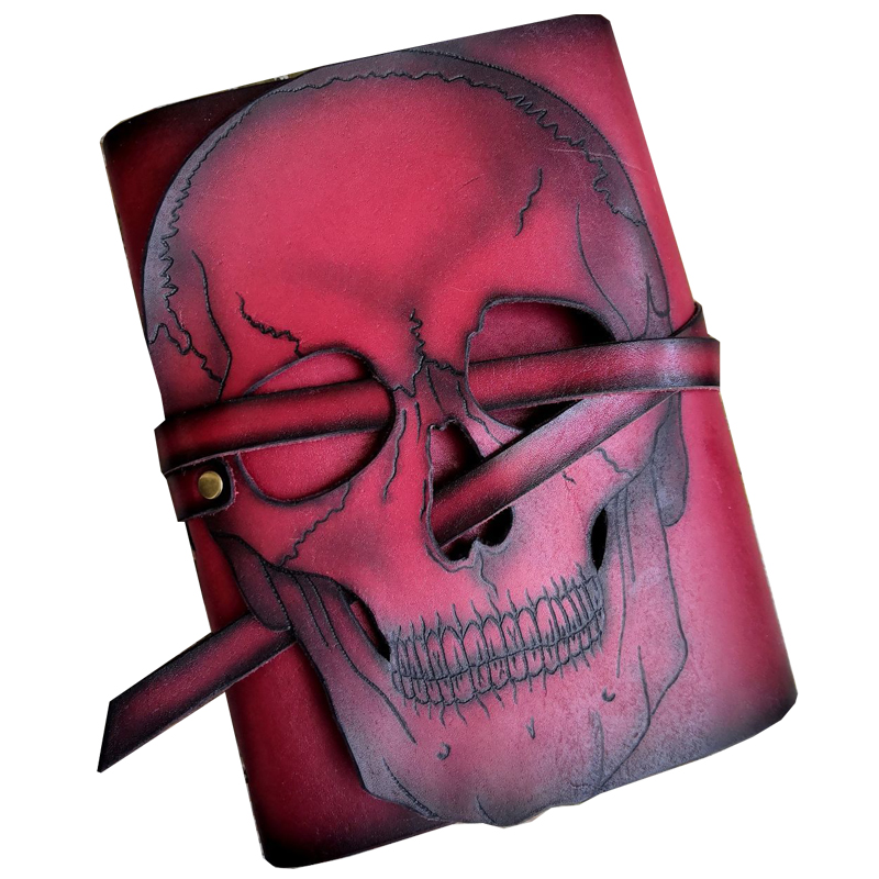 

Кожаный Блокнот Красный Череп Grimoire Red Skull