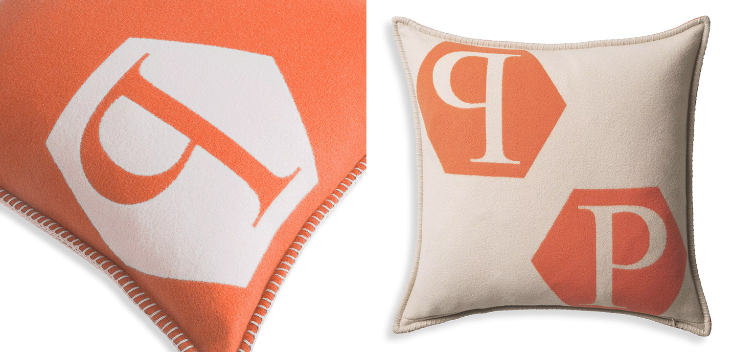 Подушка Philipp Plein Cushion Cashmere PP Logo 65 x 65 Orange - фото
