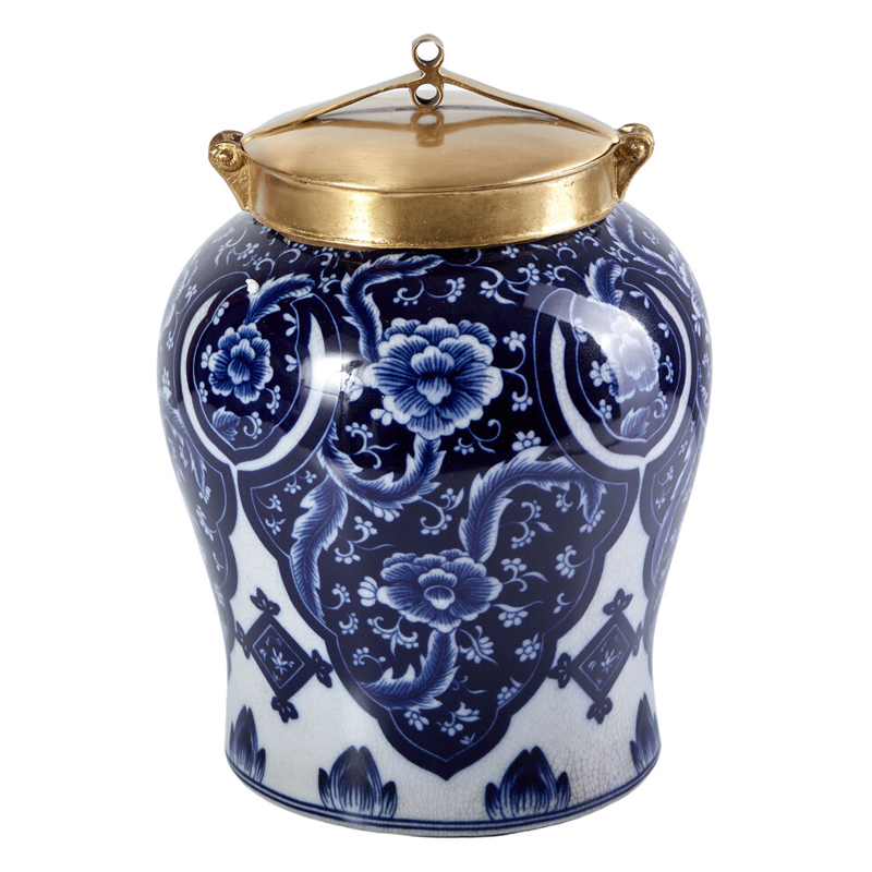 Ваза с насыщенным синим орнаментом и золотой крышкой Blue & White Ornament Белый Синий Золотой Ваза с насыщенным синим орнаментом и золотой крышкой Blue & White Ornament Белый Синий Золотой в Москве | Loft Concept