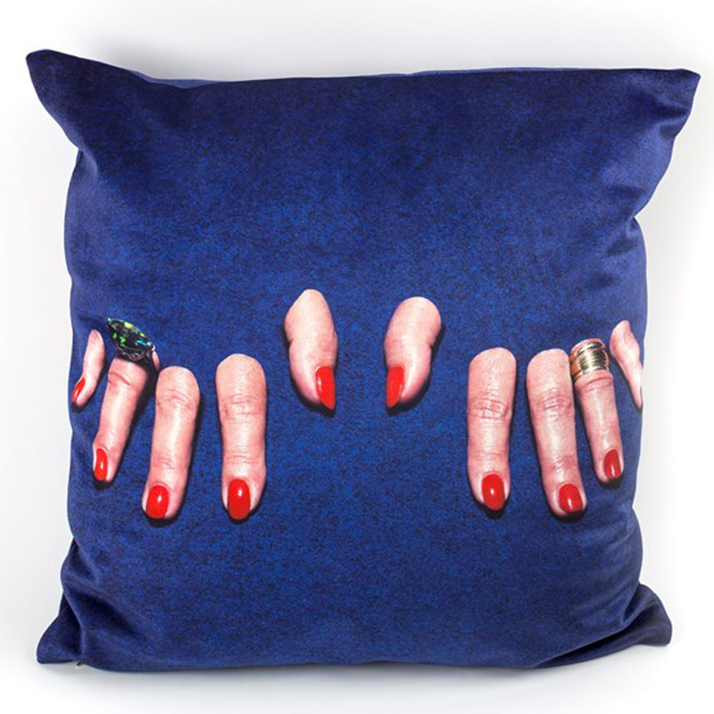  Seletti Cushion Fingers    | Loft Concept 