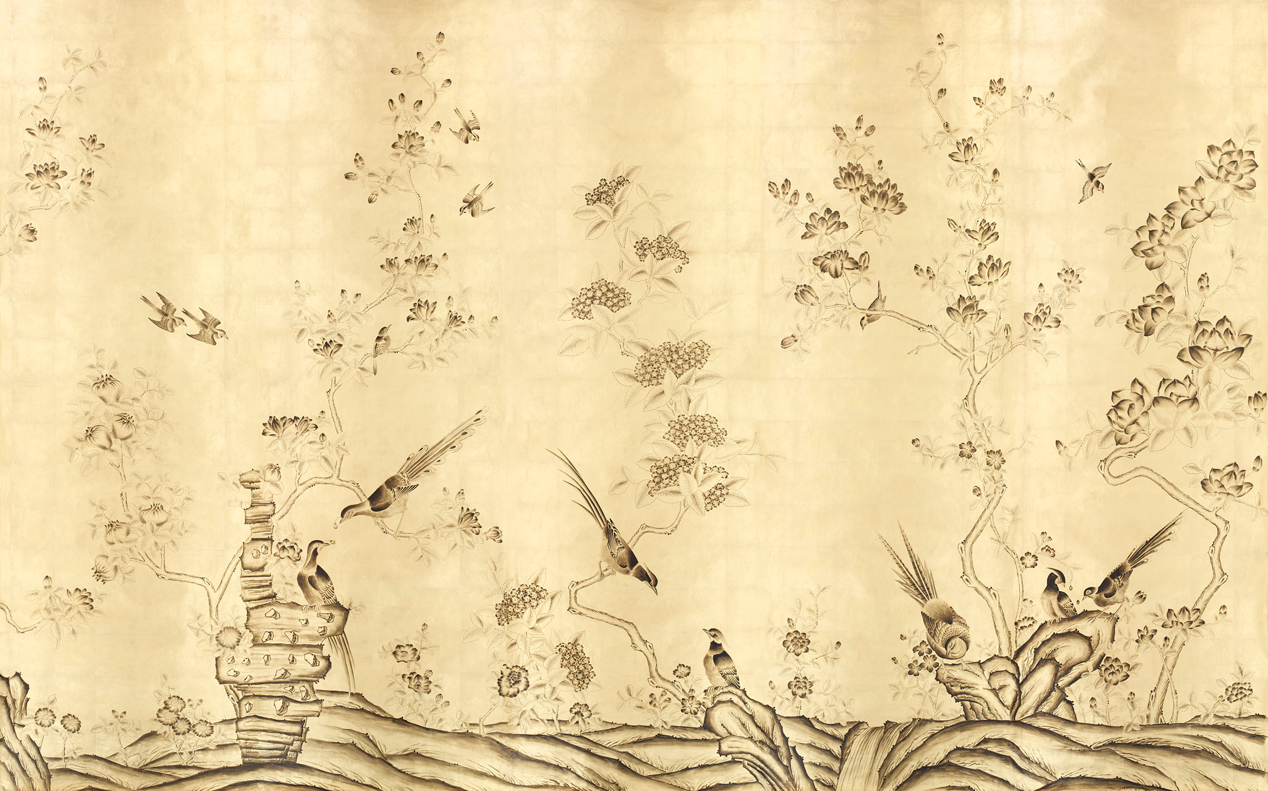 Обои ручная роспись Japanese Garden Dark Lacquer on Deep Rich Gold gilded silk - постер Loft-Concept