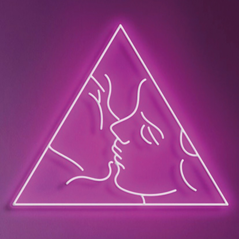    Kiss Neon Wall Lamp     | Loft Concept 