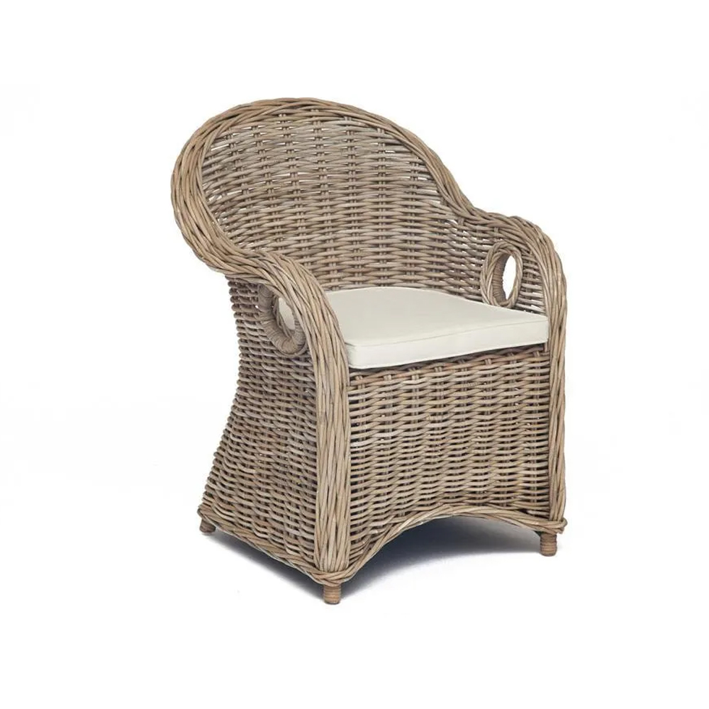 

Кресло из ротанга с подушкой Nest бежево-серое