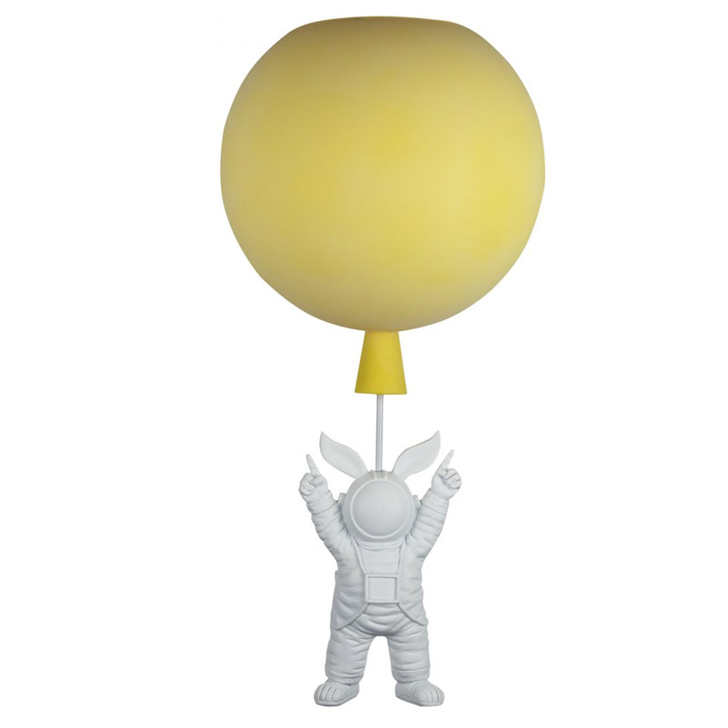   Cosmonaut yellow ball     | Loft Concept 