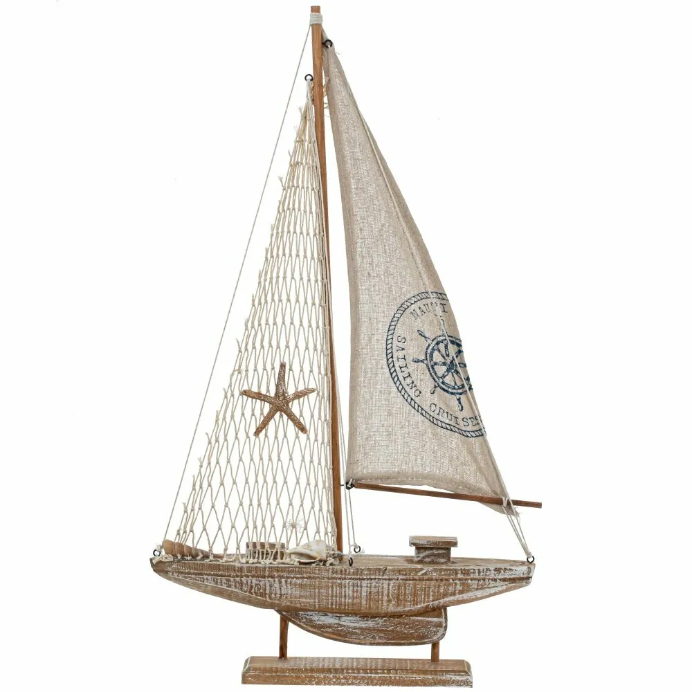 

Декоративная модель деревянного парусника бежевого цвета в подарочной упаковке With The low