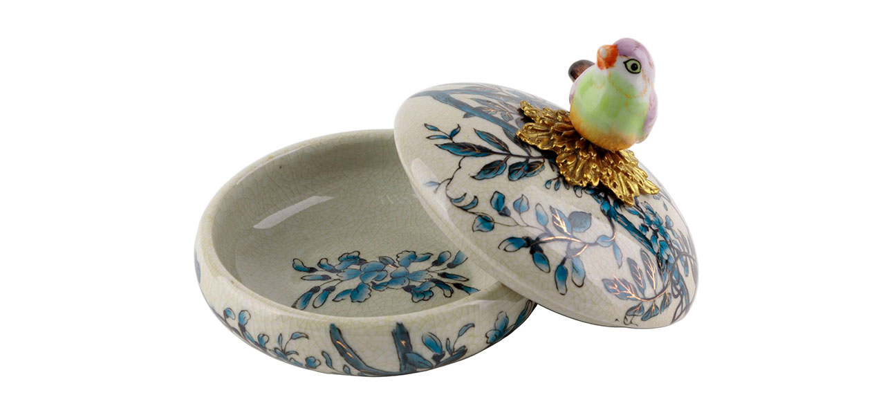 Шкатулка фарфоровая белая с синим орнаментом Forest Dwellers - фото