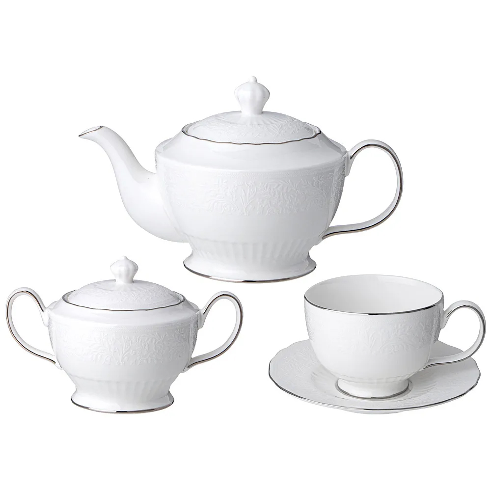 

Чайный сервиз белый из фарфора на 6 персон 14 предметов Garden Whisper Porcelain Set