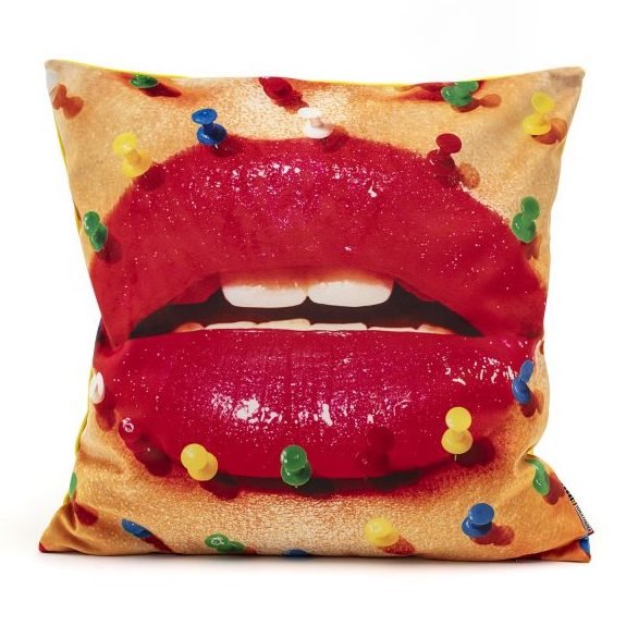  Seletti Cushion Mouth with pins Design: Toiletpaper    | Loft Concept 