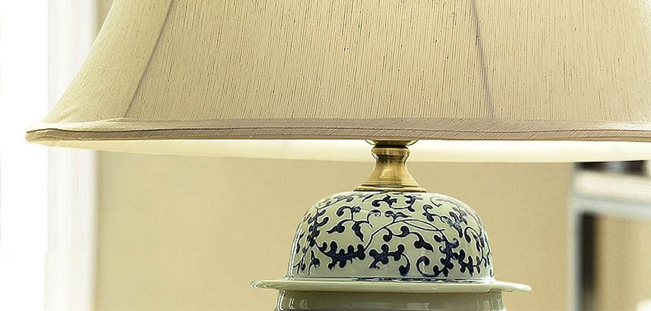 Настольная керамическая лампа с узором Kelly - Loft-Concept в Москве