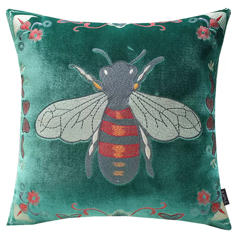 

Декоративная подушка с вышивкой Пчела Стиль Gucci Bee Pillow Зеленая