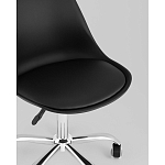 Офисный стул на металлическом основании EGGERY Black пластик варинант исполнения - 2 | Loft Concept в Москве