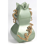 Ваза зеленого цвета из фарфора с бронзовыми ручками в виде драконов и рельефным цветочным декором Eden Garden porcelain and bronze варинант исполнения - 2 | Loft Concept в Москве