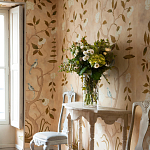 Обои ручная роспись Gustavian Tree of Life Special Colourway on Edo custom white painted silk варинант исполнения - 1 | Loft Concept в Москве