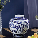 Ваза округлой формы с бело-синим цветочным орнаментом Blue & White Ornament  варинант исполнения - 1 | Loft Concept в Москве