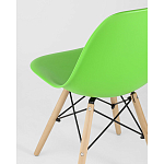 Пластиковый стул на ножках из массива бука Eames Light Green варинант исполнения - 3 | Loft Concept в Москве