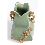 Ваза зеленого цвета из фарфора с бронзовыми ручками в виде драконов и рельефным цветочным декором Eden Garden porcelain and bronze варинант исполнения - 6 | Loft Concept в Москве