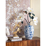 Ваза фарфоровая с узким горлышком и синими цветочными мотивами Independence варинант исполнения - 4 | Loft Concept в Москве