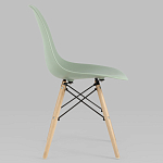 Пластиковый стул на ножках из массива бука Eames Mint варинант исполнения - 2 | Loft Concept в Москве