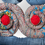 Кукла из одежды и павлопосадских платков Rusalka Blue Jeans варинант исполнения - 3 | Loft Concept в Москве