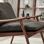 Кресло c каркасом из массива дерева и мягкой кожаной обивкой Walnut Armchair варинант исполнения - 6 | Loft Concept в Москве