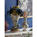 Ваза белого цвета из фарфора с цветочным рисунком и бронзовыми ручками с фигурками птиц Eden Garden porcelain and bronze варинант исполнения - 6 | Loft Concept в Москве