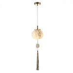 Подвесной светильник с шарообразным плафоном из белого стекла с подвеской из камня и кисточкой Agatelle варинант исполнения - 3 | Loft Concept в Москве