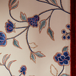 Обои с вышивкой ручной работы Flora Catherine colourway on Liso Pearl wool sateen варинант исполнения - 4 | Loft Concept в Москве