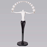 Торшер черно-белая статуэтка Девушка Girl Carries Light Balls варинант исполнения - 4 | Loft Concept в Москве