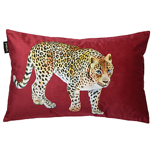 Декоративная подушка Леопард на красном фоне