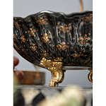 Блюдо черного цвета из фрафора на бронзовых ножках Eden Garden porcelain and bronze варинант исполнения - 5 | Loft Concept в Москве