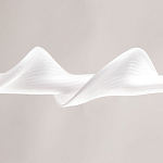 Люстра горизонтальная с волнистым белым плафоном Golden Swirl варинант исполнения - 5 | Loft Concept в Москве