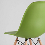 Пластиковый стул на ножках из массива бука Eames Green варинант исполнения - 3 | Loft Concept в Москве