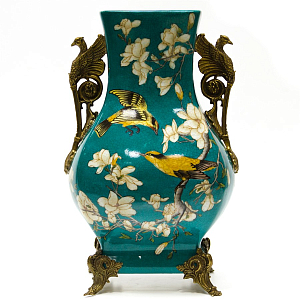 Фарфоровая ваза Dragons Holders & Yellow Birds