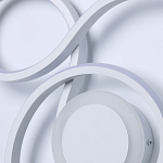 Бра белого цвета с изогнутыми световыми линиями и круглым основанием Luke Lampco Tracer Lamp варинант исполнения - 5 | Loft Concept в Москве