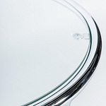 Приставной столик на серебристом основании с столешницей из стекла Noir варинант исполнения - 2 | Loft Concept в Москве