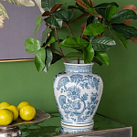 Ваза округлой формы белого цвета с синим растительным узором Blue & White Ornament  варинант исполнения - 5 | Loft Concept в Москве