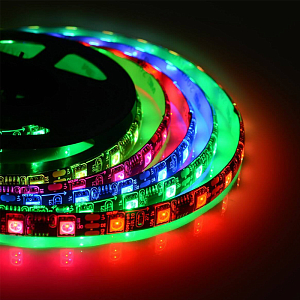 Комплект цифровой светодиодной ленты 14,4W/m 60Led/m 5050SMD разноцветный 2M
