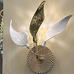 Бра с декоративными белыми и золотыми листьями на текстурном основании Wintery flovers варинант исполнения - 4 | Loft Concept в Москве