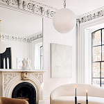 Подвесной светильник в форме шара из белого текстурного стекла Atmosphere варинант исполнения - 4 | Loft Concept в Москве