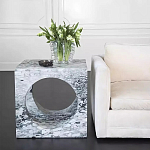 Дизайнерский журнальный стол квадратной формы с круглой нишей Guxawar варинант исполнения - 1 | Loft Concept в Москве