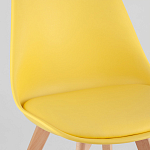 Стул с основой из пластика и мягким сиденьем Arvika Yellow варинант исполнения - 7 | Loft Concept в Москве