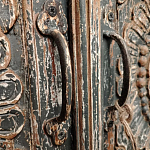 Индийский шкаф с орнаментом резьба из дерева Indian Antique Furniture  варинант исполнения - 5 | Loft Concept в Москве