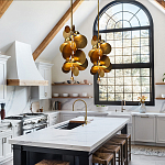 Люстра креативная из дисков цвета латунь Constellation Light and Style варинант исполнения - 4 | Loft Concept в Москве