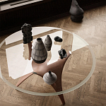 Дизайнерский круглый обеденный стол стеклянный с фигурным подстольем из цемента ARC Dining Table варинант исполнения - 3 | Loft Concept в Москве