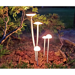 Уличный светильник с пятью матовыми плафонами в форме грибов на высоких изогнутых ножках Mushroom Shape варинант исполнения - 2 | Loft Concept в Москве