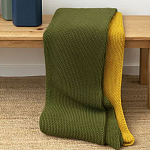 Плед из хлопка жемчужной вязки оливкового цвета Waffle Comfort варинант исполнения - 6 | Loft Concept в Москве