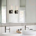 Бра для ванных комнат с прозрачным стеклянным плафоном в форме цилиндра Hinkley варинант исполнения - 8 | Loft Concept в Москве