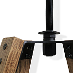 Барный стул со спинкой и металлической подставкой на 4-х деревянных ножках Зеленый Велюр Vendramin Chair варинант исполнения - 6 | Loft Concept в Москве