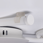 Люстра белого цвета с тремя изогнутыми светодиоидными плафонами Luke Lampco Tracer Lamp варинант исполнения - 7 | Loft Concept в Москве