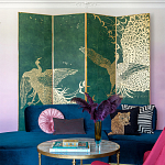 Обои ручная роспись в стиле Арт-деко Whistler Peacocks Original colourway on green painted silk варинант исполнения - 1 | Loft Concept в Москве